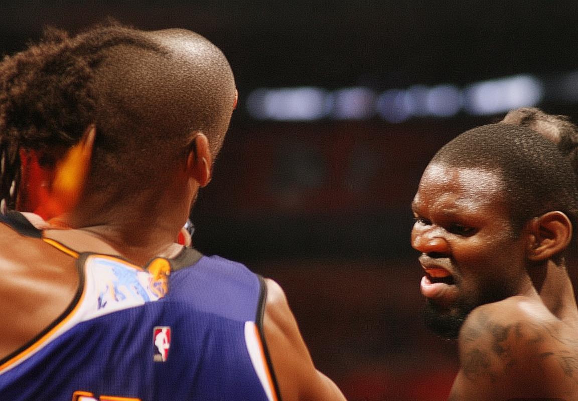 2007年NBA总决赛：太阳“跑轰”对决马刺团队智慧，战术解析与影响